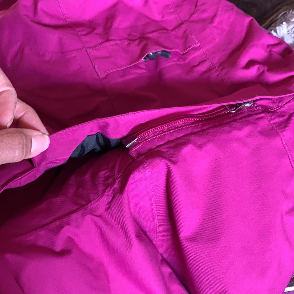 Northface Outer Shell Ski Jacket - image 8
